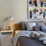 Old Town Boutique Апартаменты *