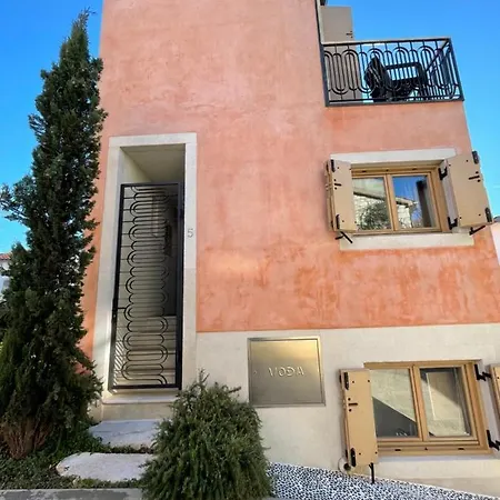 Old Town Luxury Apartment